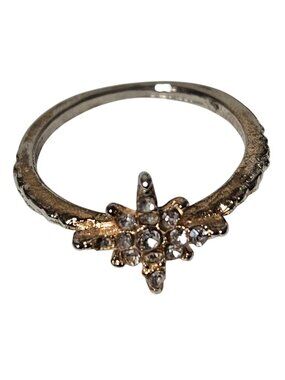 Elegant Floral Ring Crystal Accents Silver Gold Tone Classic Fashion Jewelry